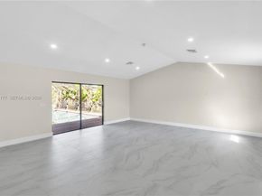 8419 NW 55th Ct, Coral Springs FL 33067