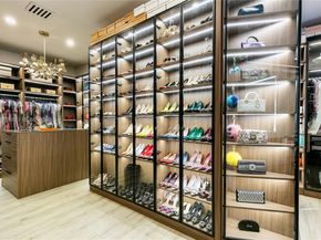 1349 Middle River Dr, Fort Lauderdale FL 33308