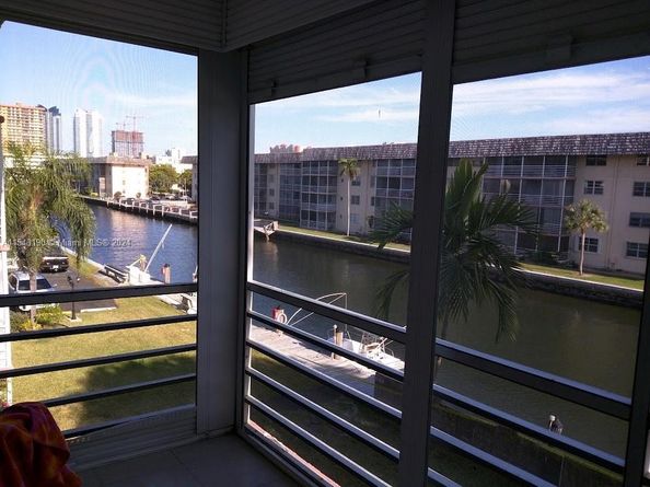 Undisclosed Address #A11543190, North Miami Beach FL 33160