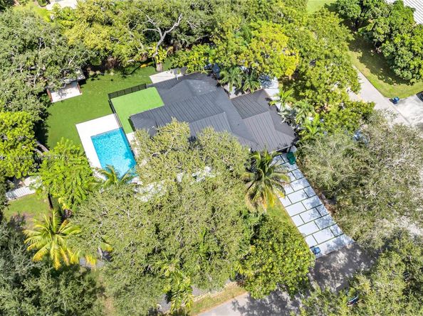 11340 SW 74th Ct, Pinecrest FL 33156