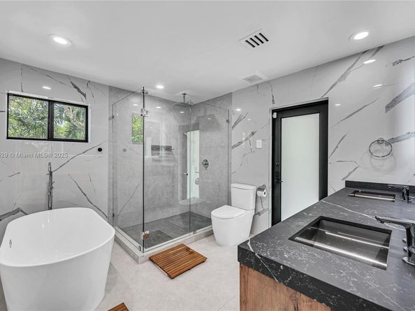 11340 SW 74th Ct, Pinecrest FL 33156