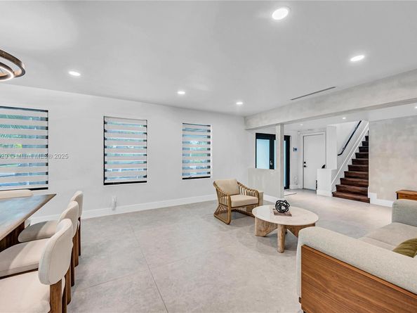 11340 SW 74th Ct, Pinecrest FL 33156