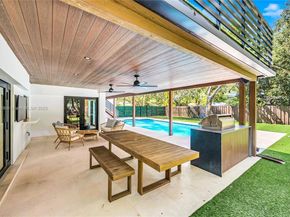 11340 SW 74th Ct, Pinecrest FL 33156