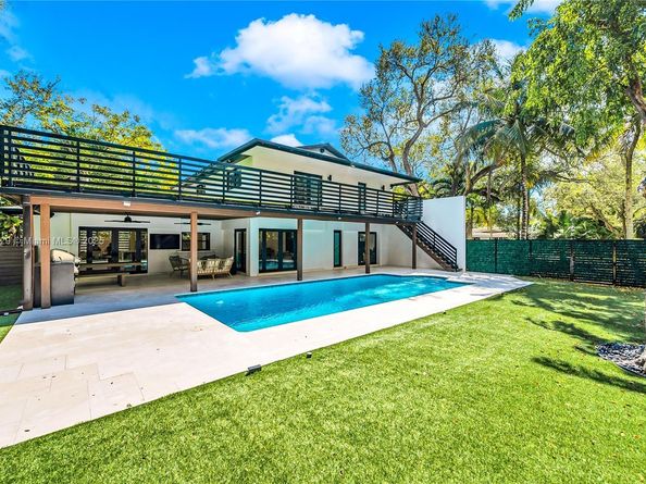 11340 SW 74th Ct, Pinecrest FL 33156