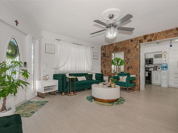 7171 Sheridan St, Hollywood FL 33024