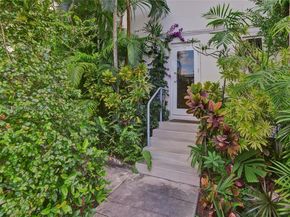 10076 E Bay Harbor Dr 76D, Bay Harbor Islands FL 33154