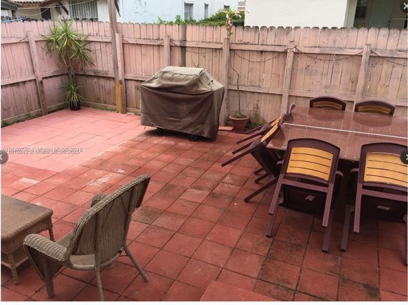 759 85th St, Miami Beach FL 33141