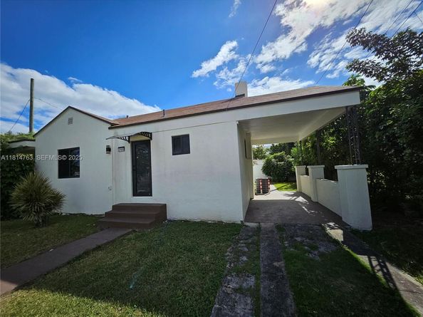 2160 NW 30th St, Miami FL 33142