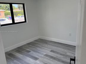 2160 NW 30th St, Miami FL 33142