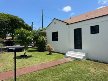 2160 NW 30th St
