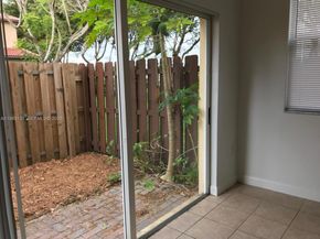 1420 NE 33rd Ave 10215, Homestead FL 33033