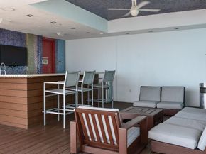 55 SE 6th St 2110, Miami FL 33131