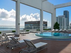 55 SE 6th St 2110, Miami FL 33131