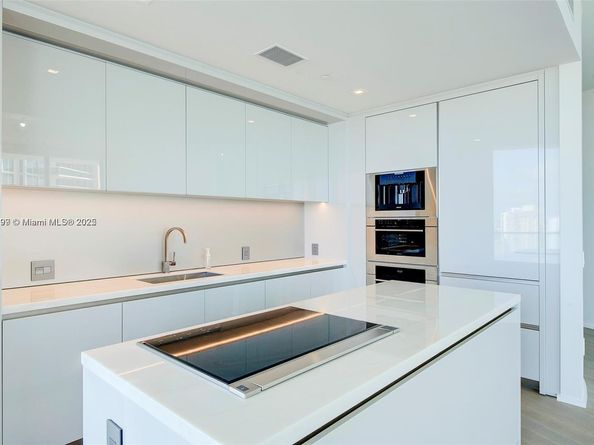 18975 Collins Ave 2205, Sunny Isles Beach FL 33160