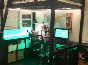 11010 NW 87th St, Doral FL 33178