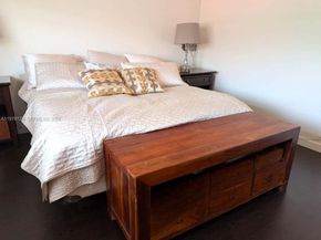 11010 NW 87th St, Doral FL 33178