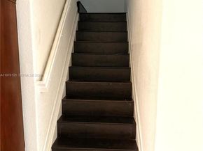 11010 NW 87th St, Doral FL 33178