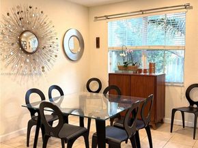 11010 NW 87th St, Doral FL 33178