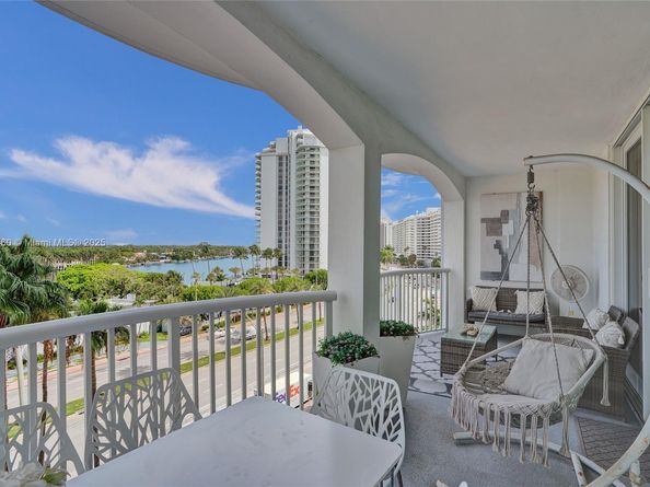 5401 Collins Ave 424, Miami Beach FL 33140