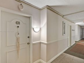 5401 Collins Ave 424, Miami Beach FL 33140