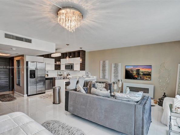 5401 Collins Ave 424, Miami Beach FL 33140