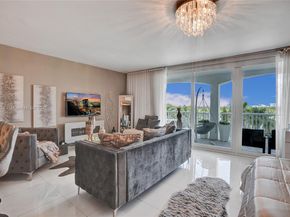 5401 Collins Ave 424, Miami Beach FL 33140