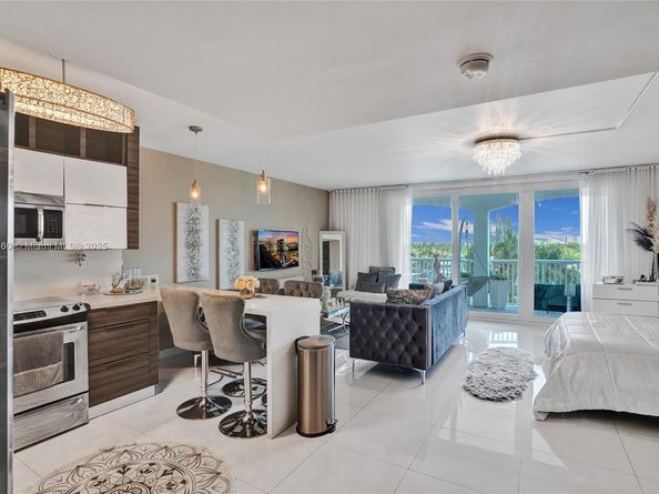 5401 Collins Ave 424, Miami Beach FL 33140