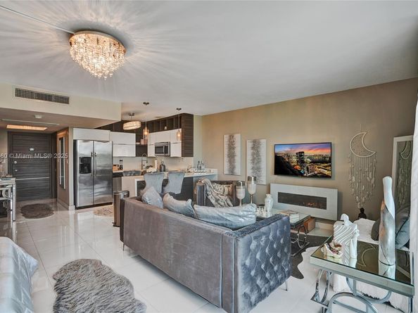 5401 Collins Ave 424, Miami Beach FL 33140