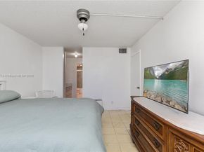 8900 Washington Blvd 404, Pembroke Pines FL 33025