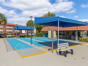 8900 Washington Blvd 404, Pembroke Pines FL 33025