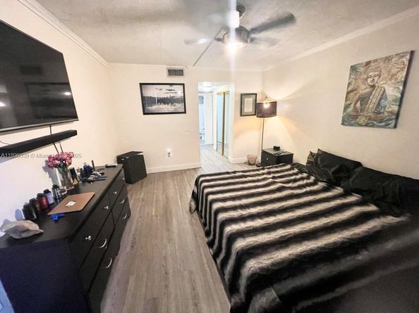 7100 NW 17th St 421, Plantation FL 33313