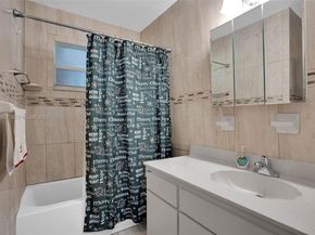 2410 Flamingo Dr, Miramar FL 33023