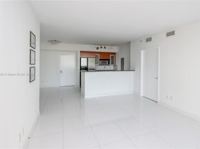 325 S Biscayne Blvd 1722, Miami FL 33131