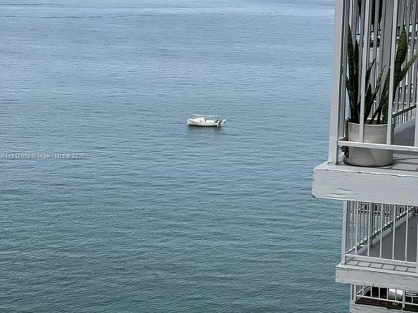 1228 West Ave 911, Miami Beach FL 33139