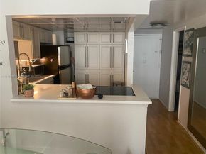 1228 West Ave 911, Miami Beach FL 33139