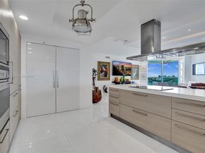 17301 Biscayne Blvd 1803, North Miami Beach FL 33160
