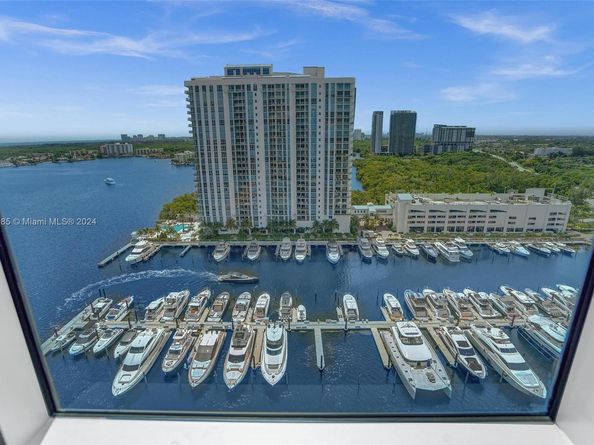 17301 Biscayne Blvd 1803, North Miami Beach FL 33160