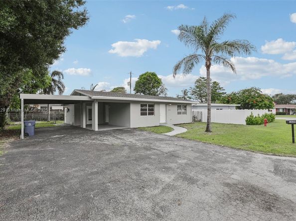 1630 SW 32nd Ct, Fort Lauderdale FL 33315