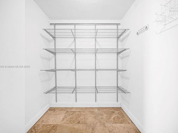 1915 Brickell Ave C1213, Miami FL 33129
