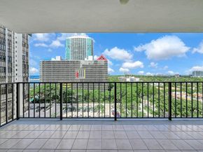 1915 Brickell Ave C1213, Miami FL 33129