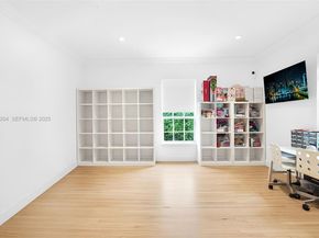 10121 E Broadview Dr, Bay Harbor Islands FL 33154