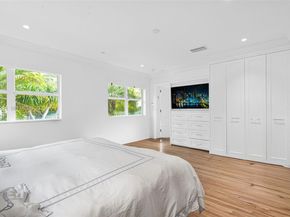 10121 E Broadview Dr, Bay Harbor Islands FL 33154