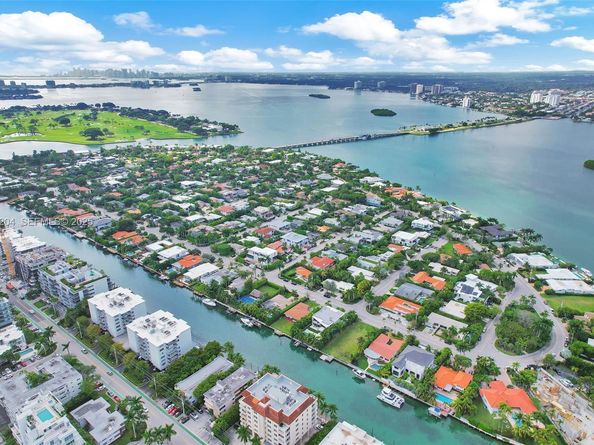 10121 E Broadview Dr, Bay Harbor Islands FL 33154