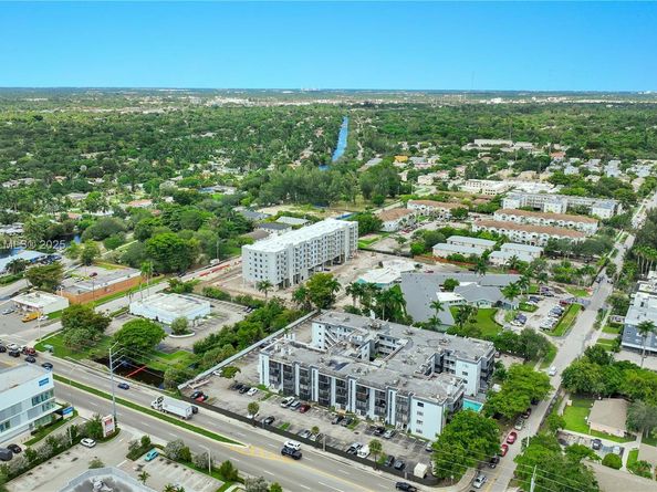 13500 NE 3rd Ct 419, North Miami FL 33161