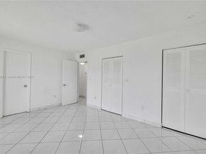 13500 NE 3rd Ct 419, North Miami FL 33161