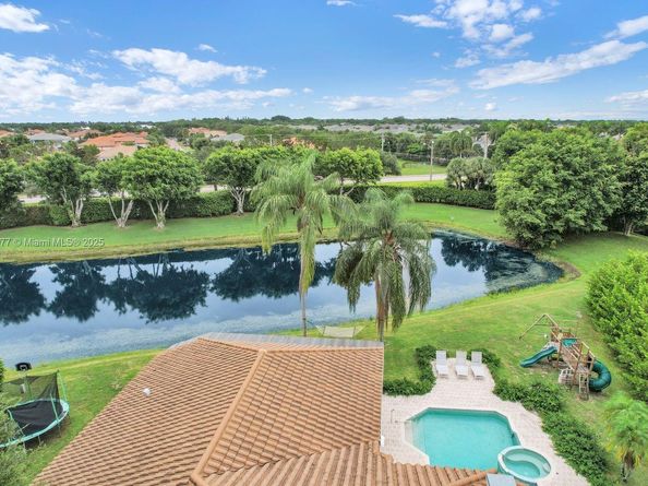 6622 Newport Lake Cir, Boca Raton FL 33496