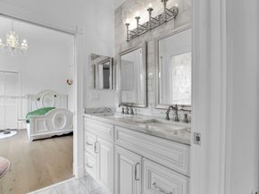 6622 Newport Lake Cir, Boca Raton FL 33496