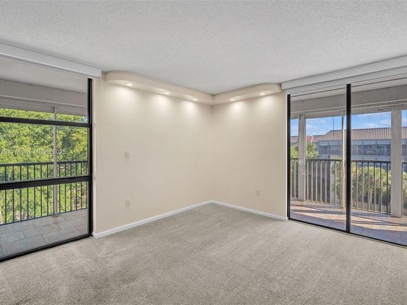 2810 N 46th Ave F655, Hollywood FL 33021