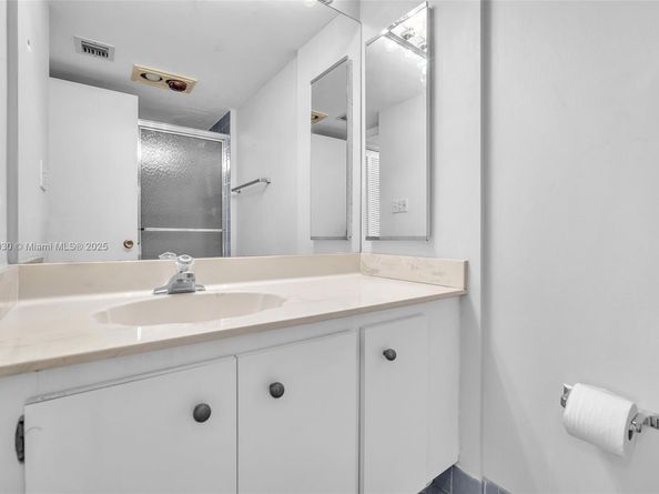 2810 N 46th Ave F655, Hollywood FL 33021