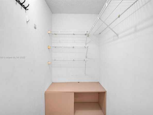 2810 N 46th Ave F655, Hollywood FL 33021